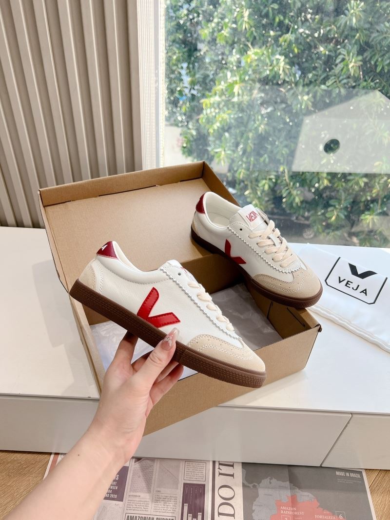 Veja Shoes